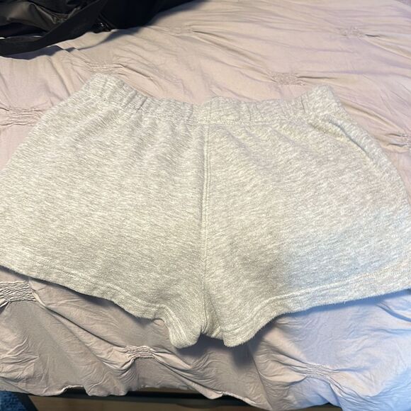 North Face Grey Shorts NWOT - Picture 5 of 5
